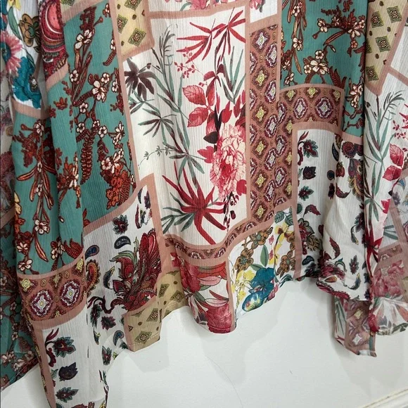 NWT UMGEE Boho Chic Floral Patchwork Pattern Kimono Size Small/Medium - Picture 12 of 14